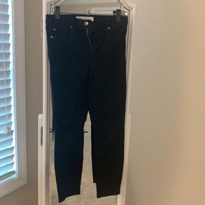26P Gap navy true skinny super high rise jean. EUC
